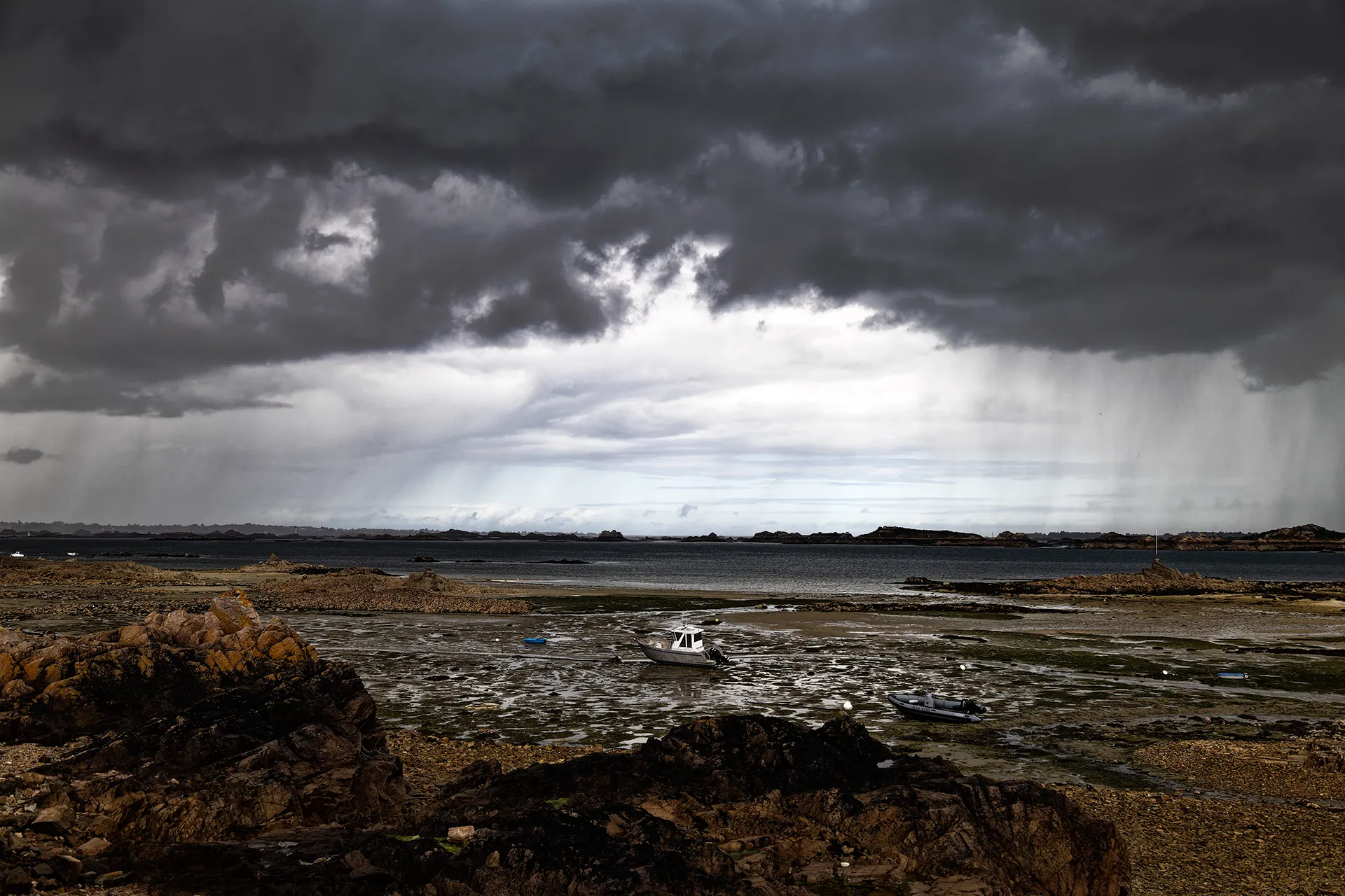 Pluie sur la côte Bretonne